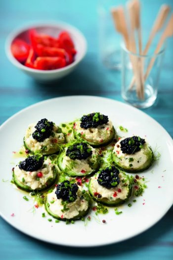 Canapés de concombre au boursin