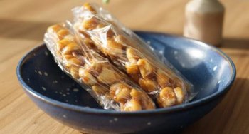 Nougat dur aux cacahuètes