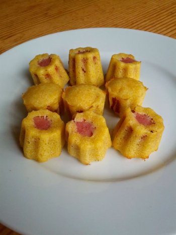 Mini cannelés aux saucisses, une alternative aux saucisses feuilletées