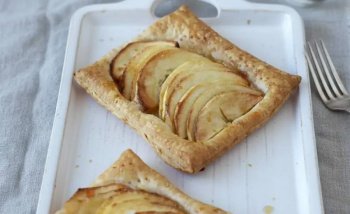 Tartes fines aux pommes