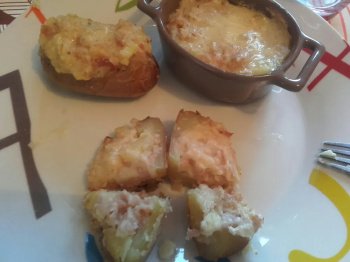 Pomme de terre farcie à la cancoillotte
