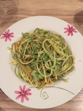 Spaghetti aux brocolis (Sicile)