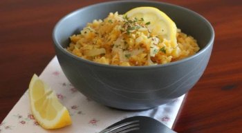 Salade fraîche de lentilles corail sauce miel-citron au curry