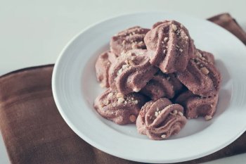 Meringues rapides au cacao