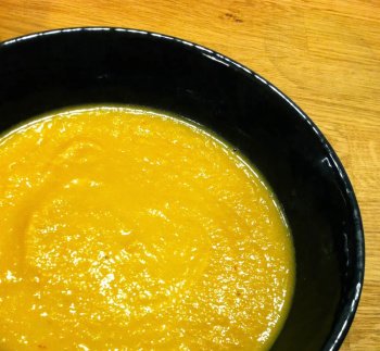 Soupe de potiron, lentilles et topinambours