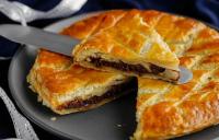 Galette des rois à la poire et chocolat