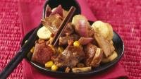 Ragoût de porc et de poulet à la banane, façon mexicaine