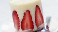 Petit-suisse aux fraises