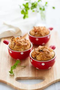Muffins aux tomates séchées et olives noires