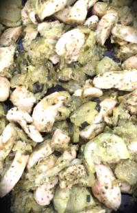 Poulet à la fondue de courgette au pesto