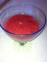 Un smoothie simple et excellent, cerise, banane, passion