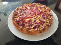 Moelleux d'amandes aux pommes et groseilles