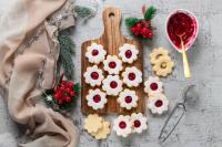 Hilda : petits gâteaux de noël alsaciens fourrés framboise (Hildabredle)