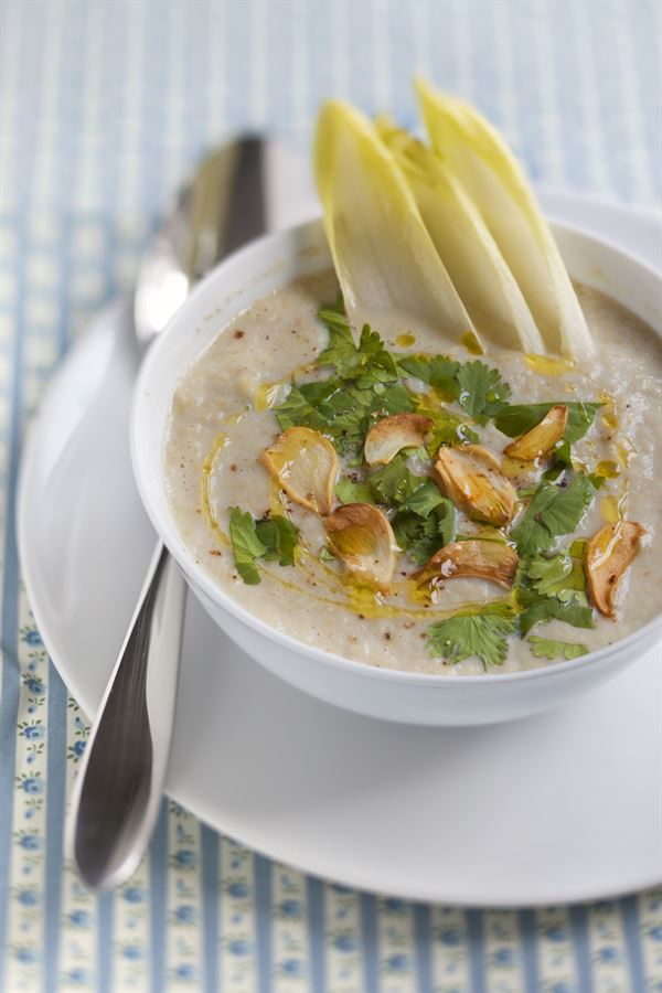 Soupe d'endives (chicons en Belgique)