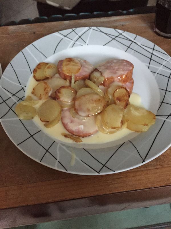 recette Saucisse de Morteau à la Cancoillote