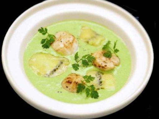 recette Velouté de petits pois, Morbier et saint-Jacques