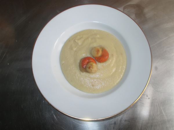 recette Velouté de choux fleur aux Saint-Jacques