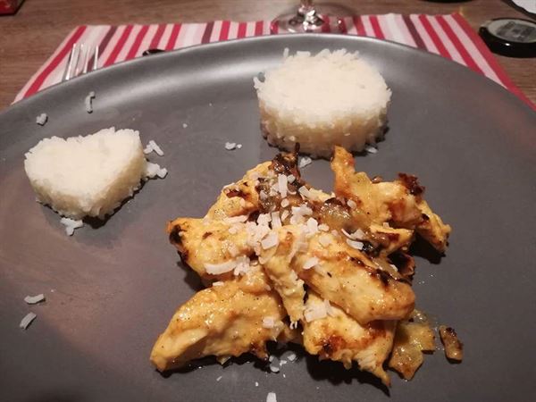 Poulet à la vanille et au lait de coco épicé