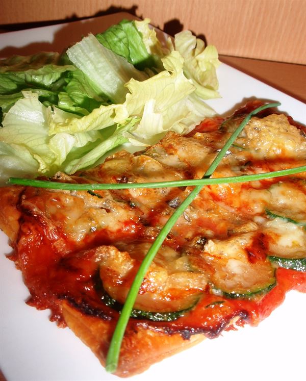 Tartelette tomate, courgette & gorgonzola