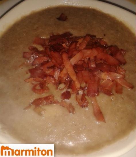Velouté de lentilles au jambon de pays