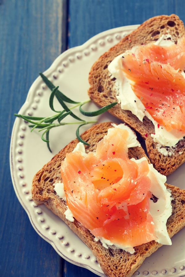 recette Toasts au saumon fumé