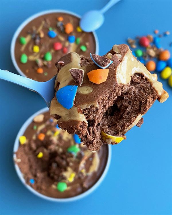 Mousse au chocolat, beurre de cacahuètes et M&M’s de Frédéric