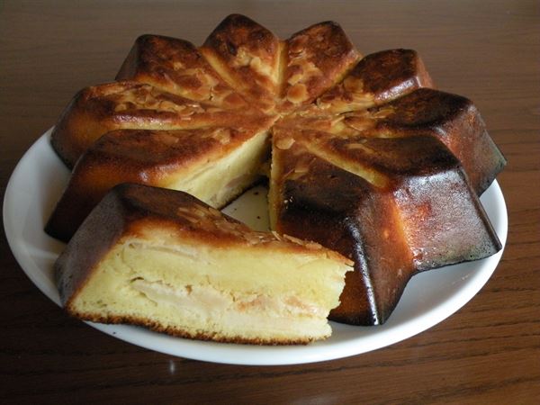 gateau d'amandes aux pommes