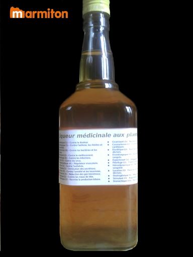Liqueur aux plantes médicinales