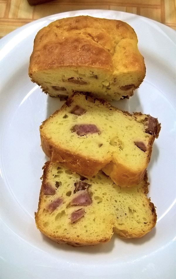 Cake au yaourt et au chorizo