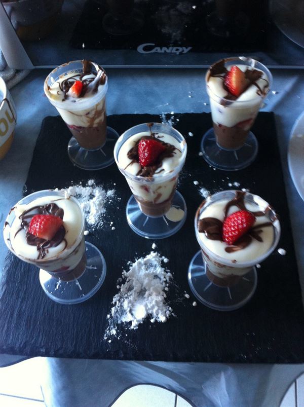 Verrine de fraise et sa mousse