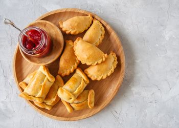 Chaussons thon tomate mozzarella