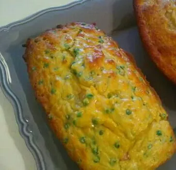 Recette de Cake aux petits pois et lardons
