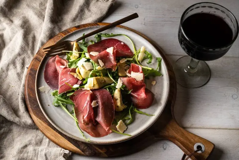 Comment déguster la bresaola