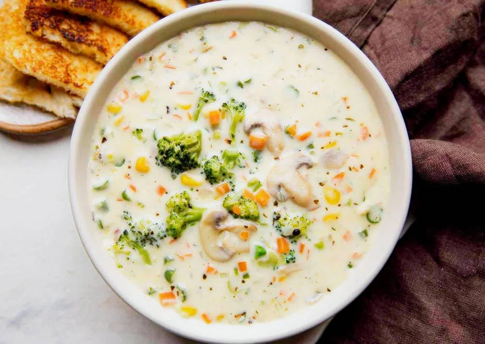 Potage de légumes à la crème