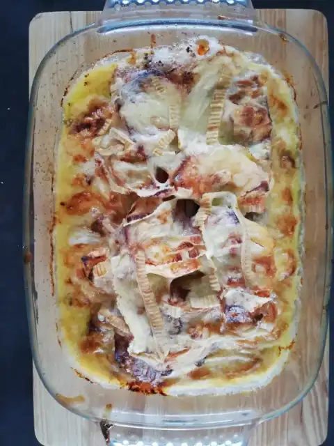 Tartiflette d'endives aux pommes et au lard