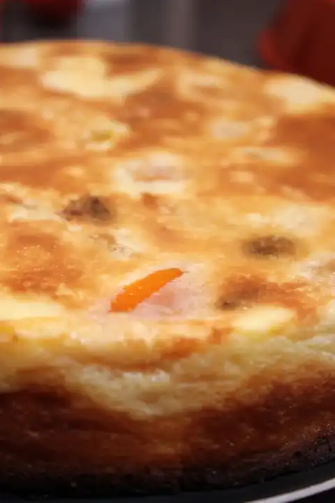 Gâteau aux raisins et abricots secs