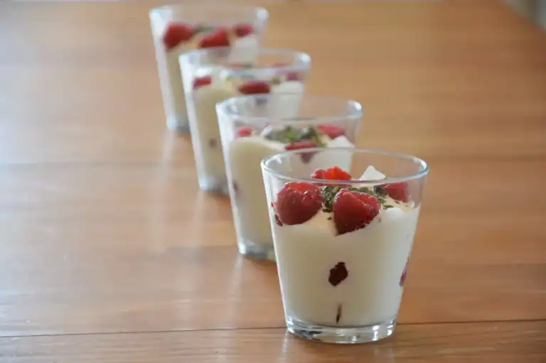 Verrine à la Framboise sur crème vanille-citron