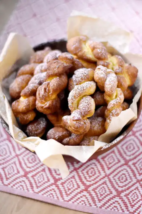 Beignets torsadés coréens (kkwabaegi)