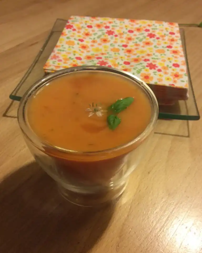 velouté de patisson, tomate, carotte...