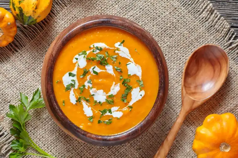 Velouté de carottes et potiron au pain d'épice