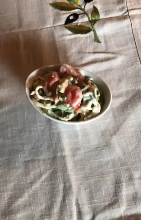 Tartare avocat surimi et tomates fraiches