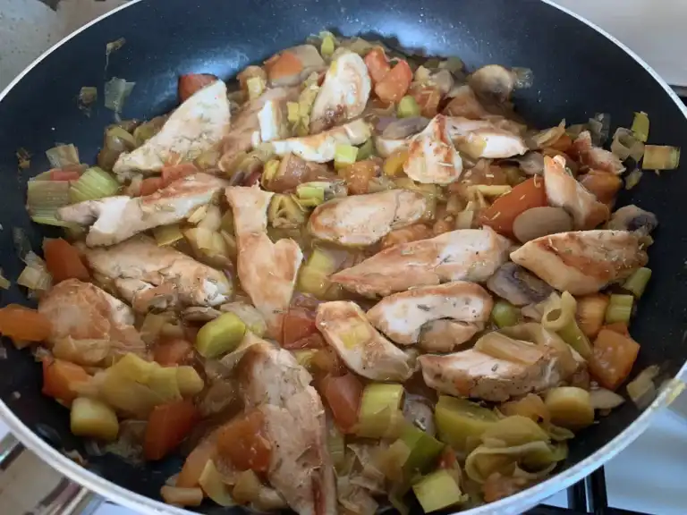 Escalopes de volailles et ses petits légumes