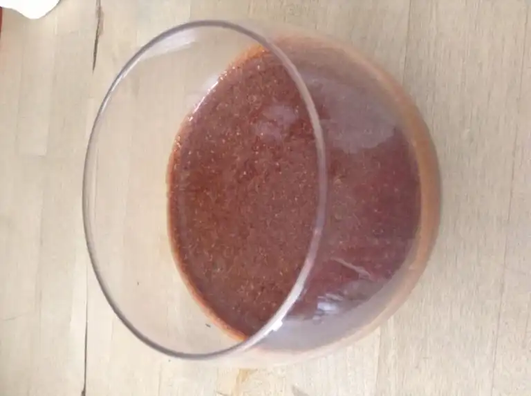Mousse au chocolat noir et violette