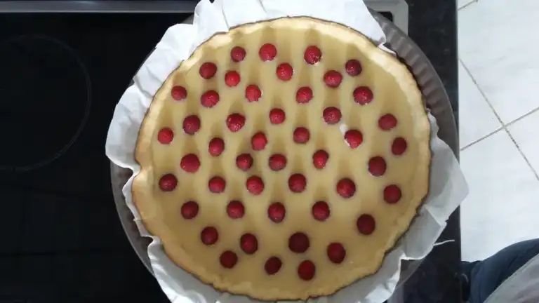 Tarte au chocolat blanc et framboises facile