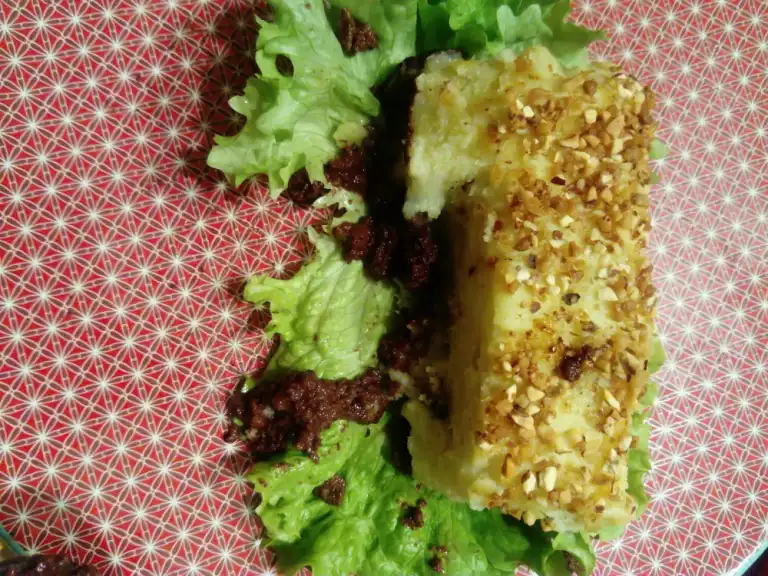 Parmentier de boudin noir au lait de coco et noisettes