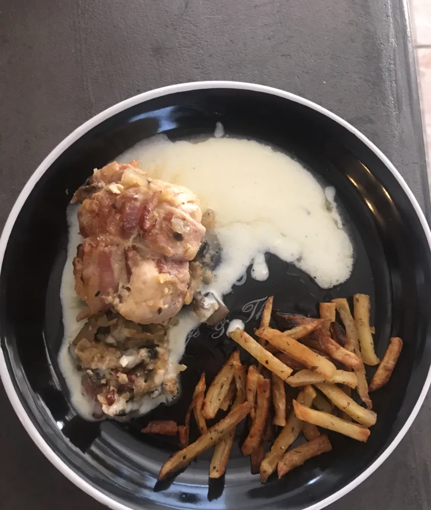 Paupiettes de poulet normande au camembert