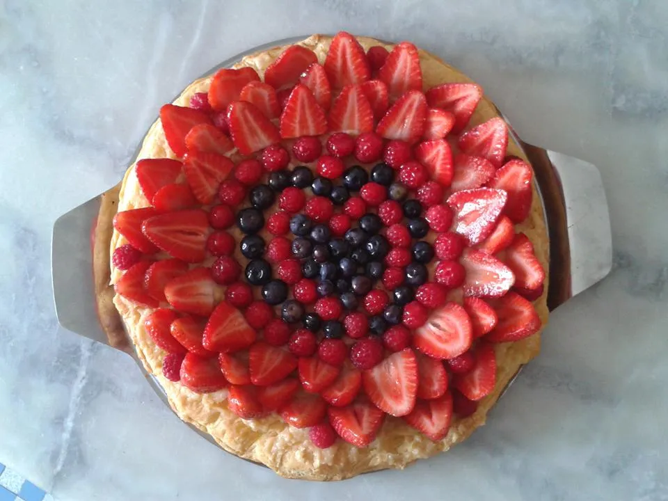 Tarte aux fraises et aux myrtilles