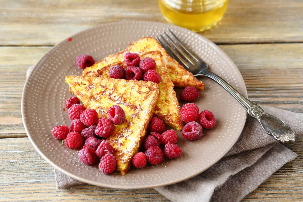 Pain perdu aux framboises