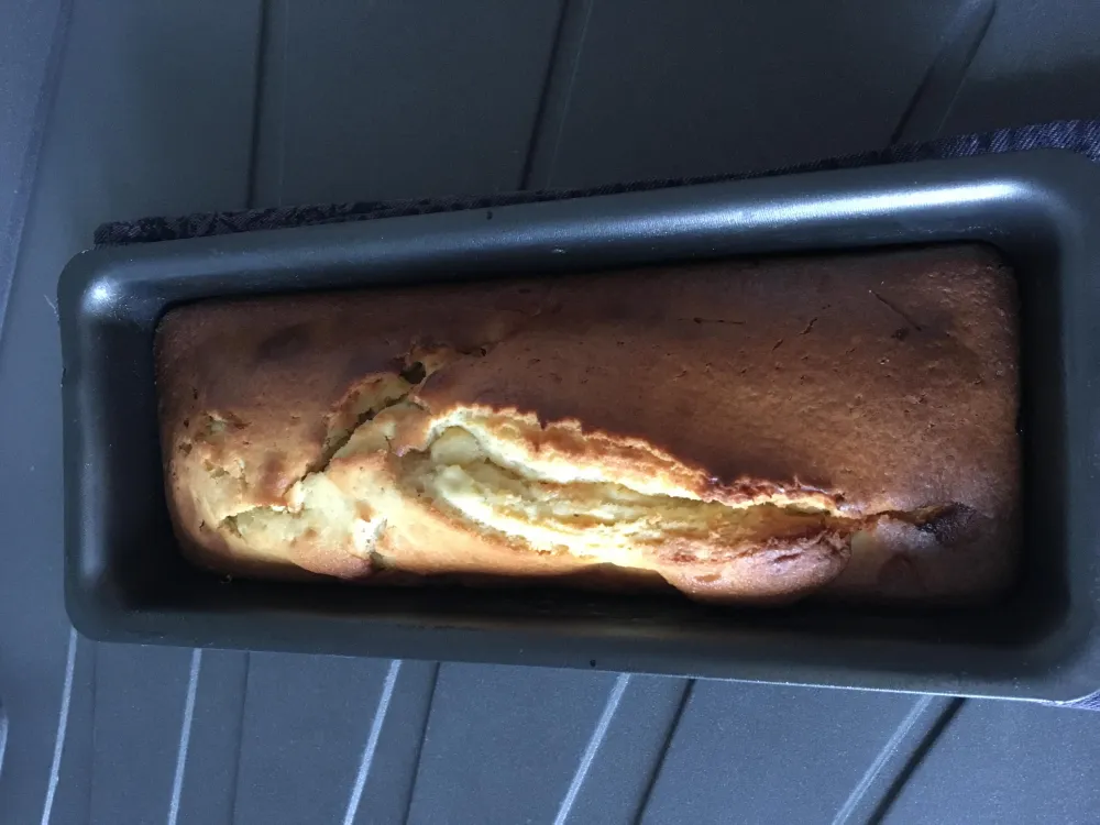 Gâteau au yaourt ananas et pulpe