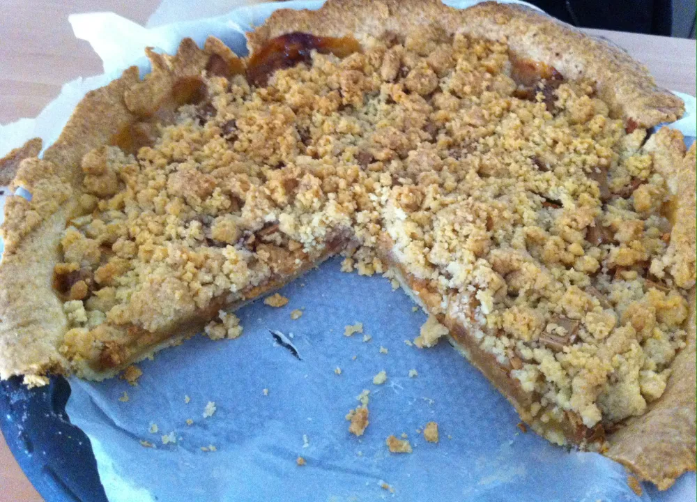 Tarte aux pommes façon crumble et chocolat blanc